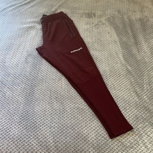 Alphalete Infinity Tech Pant - Merlot - Medium